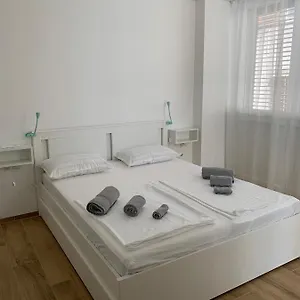 https://studio-apartment-zara.hotelinzadar.com